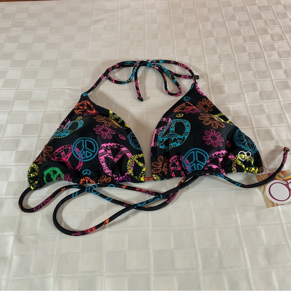 💜 New juniors triangle swim top size large by OP